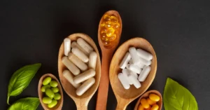 cucharas con suplementos de magnesio y otros para el articulo de magnesio y diabetes